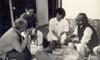 Visita de Mrinal Sen a la sede de la fnCl, acompañado por Tomás Gutiérrez Alea, Ruy Guerra y Mirta Ibarra